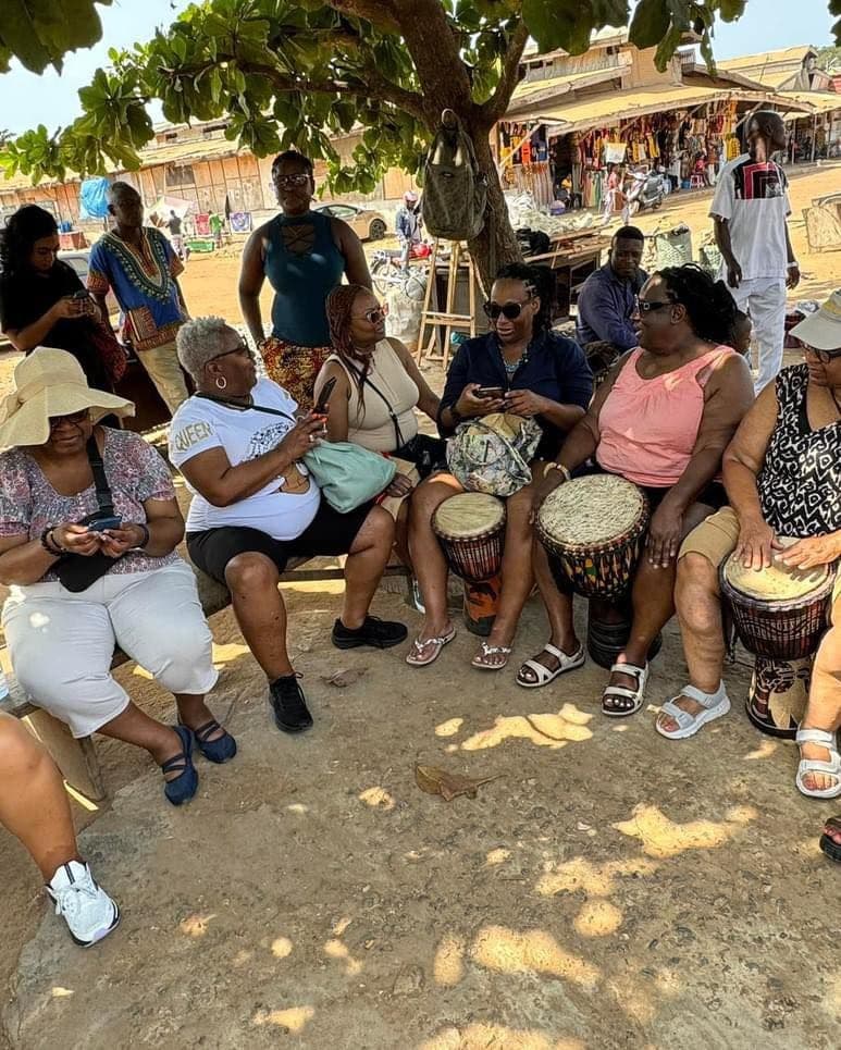 Drumming & Dance tour experience