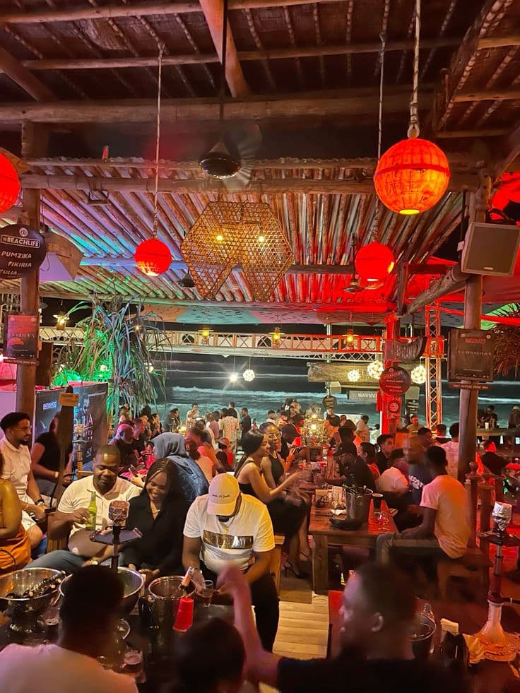 Accra Nightlife Experience: Bars, Clubs & Live Music tour experience